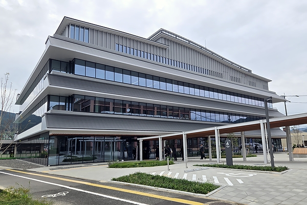 嬉野市新庁舎落成式02